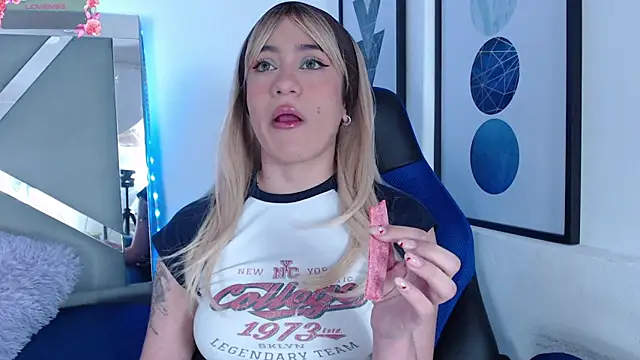 ZaraDames  online show from March 7, 4:46 am