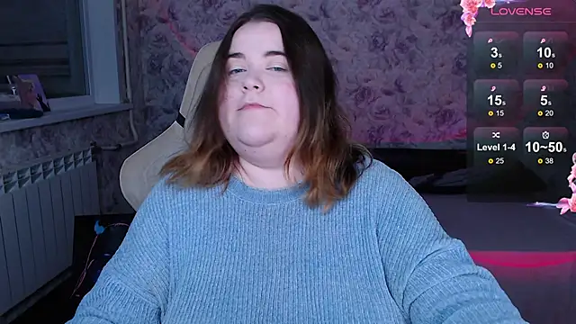 Estelle Hicks online show from October 23, 6:17 pm