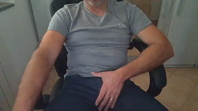 cocco1980xxxx online show from February 7, 8:51 am