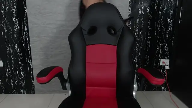 evelin 999  online show from March 15, 10:00 pm