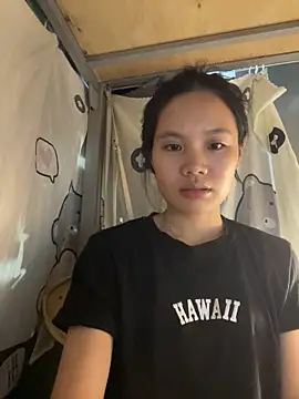 Snapshot of Be-MyMy chatting on November 9, 1:20 pm Be-MyMy online show from November 9, 1:20 pm