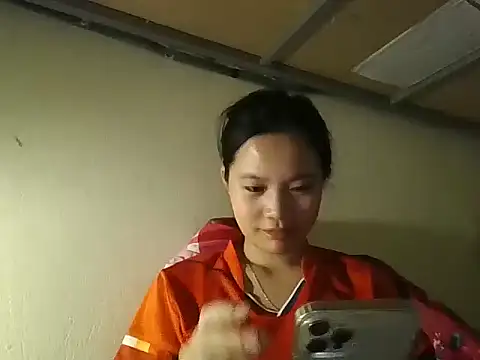 Snapshot of Be-MyMy chatting on November 16, 8:20 am Be-MyMy online show from November 16, 8:20 am