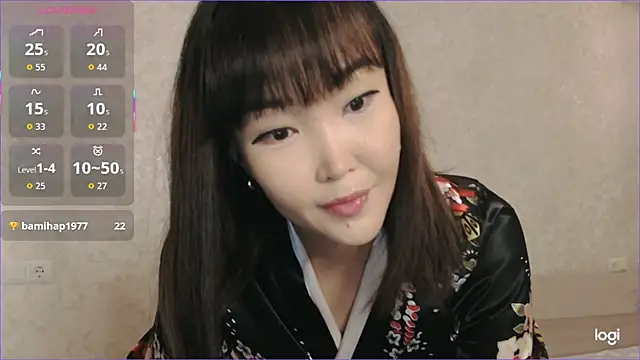 Snapshot of TumiLio chatting on September 13, 1:33 pm TumiLio online show from September 13, 1:33 pm