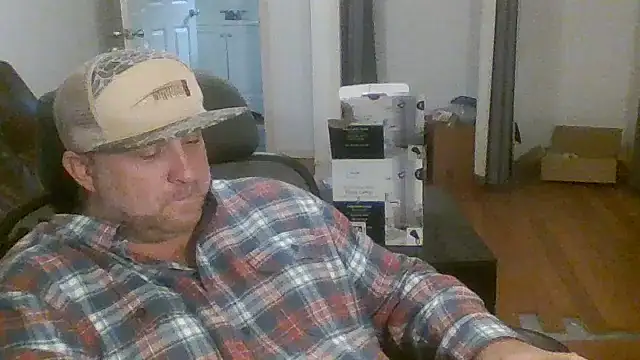 poundyouout69 online show from December 22, 4:37 pm