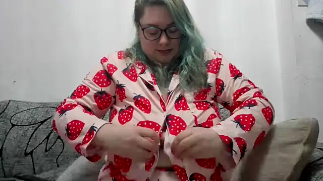 Bustycurves online show from April 1, 11:02 pm