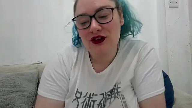 Snapshot of Bustycurves chatting on June 7, 10:30 am Bustycurves online show from June 7, 10:30 am