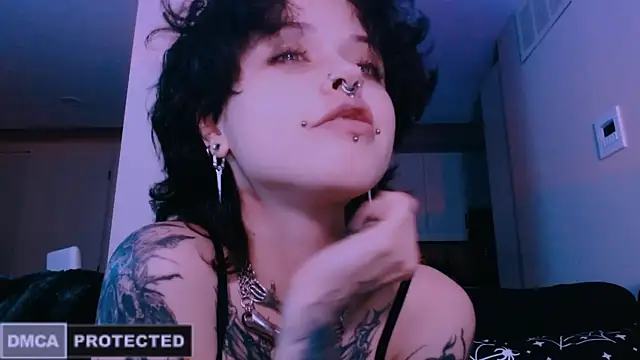 NaughtyLittleFox online show from February 27, 4:45 am