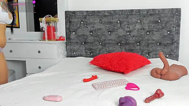anastasia danger online show from December 14, 1:38 pm