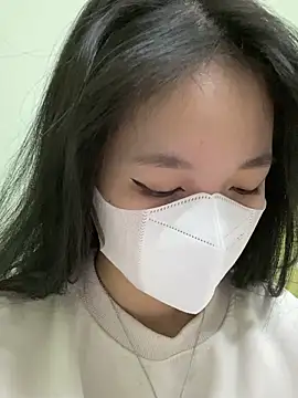 Snapshot of minmin2kk5 chatting on February 8, 1:11 am minmin2kk5 online show from February 8, 1:11 am