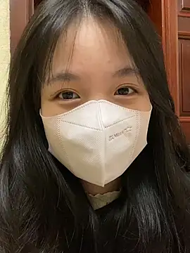 Snapshot of minmin2kk5 chatting on February 9, 2:40 pm minmin2kk5 online show from February 9, 2:40 pm