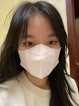 Snapshot of minmin2kk5 chatting on February 11, 2:35 pm minmin2kk5 online show from February 11, 2:35 pm