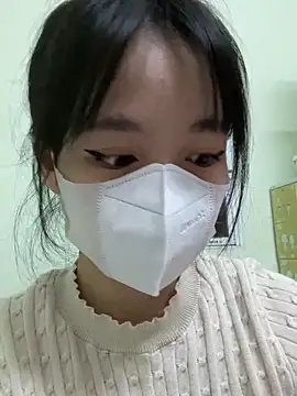 Snapshot of minmin2kk5 chatting on February 13, 1:08 am minmin2kk5 online show from February 13, 1:08 am