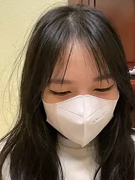 Snapshot of minmin2kk5 chatting on February 14, 5:57 pm minmin2kk5 online show from February 14, 5:57 pm