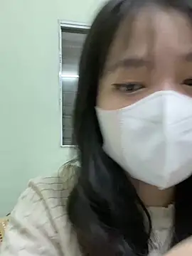 Snapshot of minmin2kk5 chatting on February 16, 12:52 am minmin2kk5 online show from February 16, 12:52 am