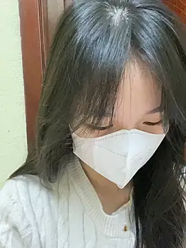 Snapshot of minmin2kk5 chatting on February 16, 3:16 pm minmin2kk5 online show from February 16, 3:16 pm