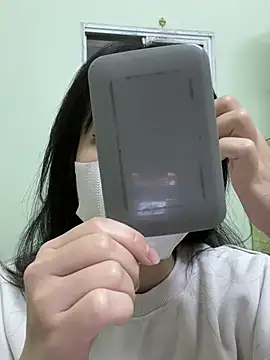 Snapshot of minmin2kk5 chatting on March 1, 7:08 am minmin2kk5 online show from March 1, 7:08 am