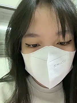 Snapshot of minmin2kk5 chatting on March 2, 1:04 am minmin2kk5 online show from March 2, 1:04 am