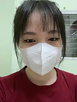 Snapshot of minmin2kk5 chatting on March 6, 12:43 am minmin2kk5 online show from March 6, 12:43 am