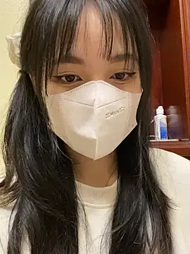 Snapshot of minmin2kk5 chatting on March 7, 5:49 pm minmin2kk5 online show from March 7, 5:49 pm