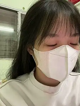 Snapshot of minmin2kk5 chatting on March 17, 7:13 am minmin2kk5 online show from March 17, 7:13 am