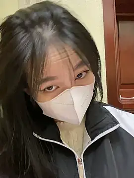 Snapshot of minmin2kk5 chatting on March 18, 2:26 pm minmin2kk5 online show from March 18, 2:26 pm