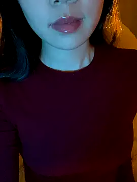 Snapshot of minmin2kk5 chatting on October 30, 2:40 pm minmin2kk5 online show from October 30, 2:40 pm