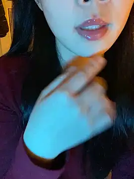 Snapshot of minmin2kk5 chatting on October 31, 6:58 am minmin2kk5 online show from October 31, 6:58 am