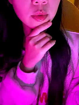 Snapshot of minmin2kk5 chatting on November 7, 4:51 pm minmin2kk5 online show from November 7, 4:51 pm