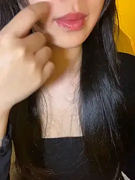 Snapshot of minmin2kk5 chatting on November 11, 12:43 am minmin2kk5 online show from November 11, 12:43 am