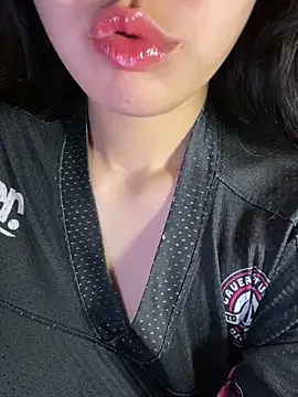 minmin2kk5 online show from December 21, 3:52 pm