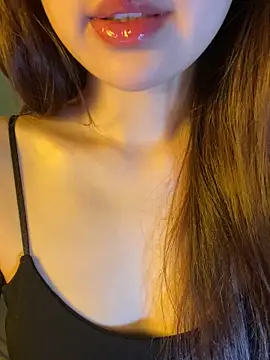 minmin2kk5 online show from April 12, 2:05 am