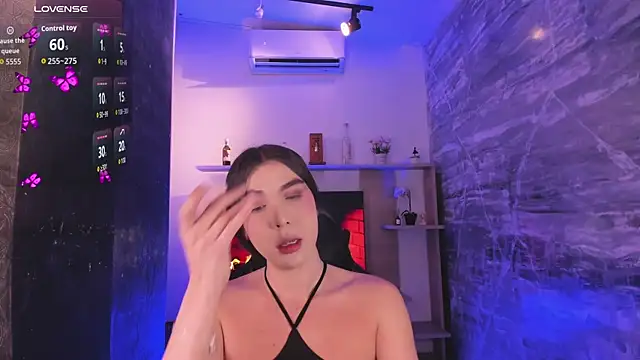 saracaball  online show from September 30, 12:15 am