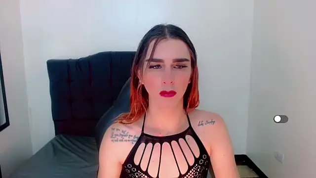 Snapshot of la_ratona_1 chatting on January 10, 8:04 pm la ratona 1 online show from January 10, 8:04 pm