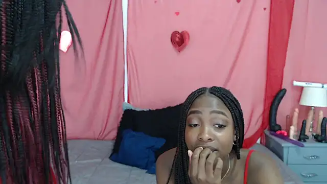 Snapshot of Nicole_Colette_ chatting on March 10, 12:15 pm Nicole Colette online show from March 10, 12:15 pm