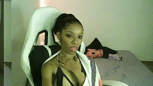 Crystal florez24 online show from September 22, 4:25 am