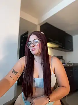 Snapshot of Chloee_Evans1 chatting on January 22, 10:15 pm Chloee Evans1 online show from January 22, 10:15 pm