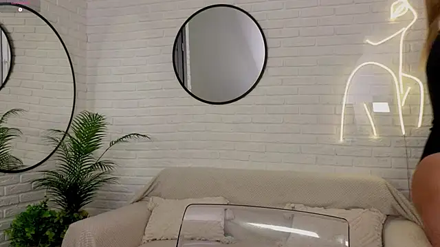 Wendy D0ll online show from April 4, 9:12 pm