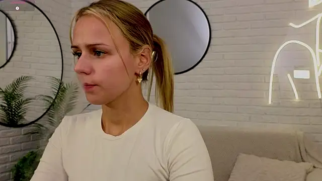 Wendy D0ll online show from April 10, 9:08 pm