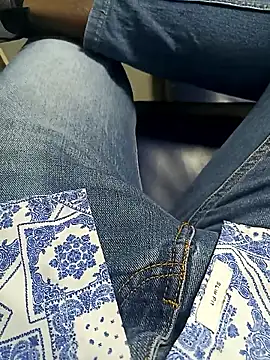 bangaloresexyguy online show from January 8, 4:09 pm