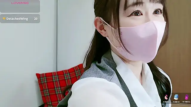 Snapshot of aaanyan chatting on December 2, 1:35 pm aaanyan online show from December 2, 1:35 pm