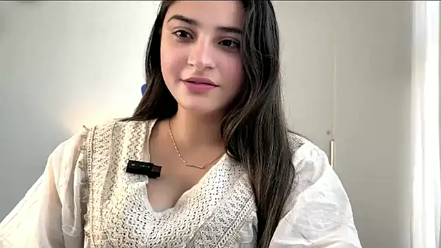 demieliss online show from April 10, 9:25 am