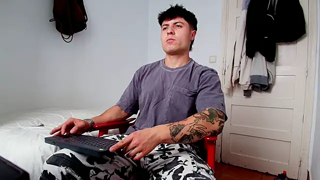 juandking online show from October 24, 11:17 am