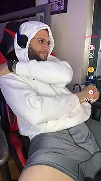 Snapshot of Joker19196 chatting on November 10, 9:25 pm Joker19196 online show from November 10, 9:25 pm