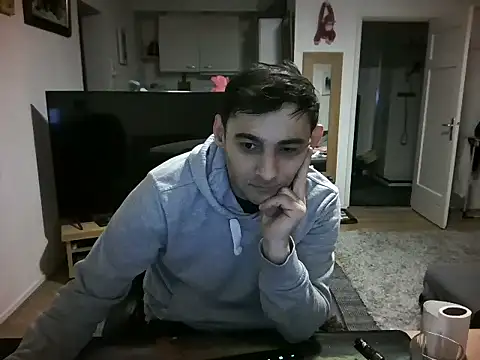 mihaimichael online show from March 15, 11:39 pm