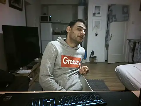 mihaimichael online show from April 3, 12:08 am