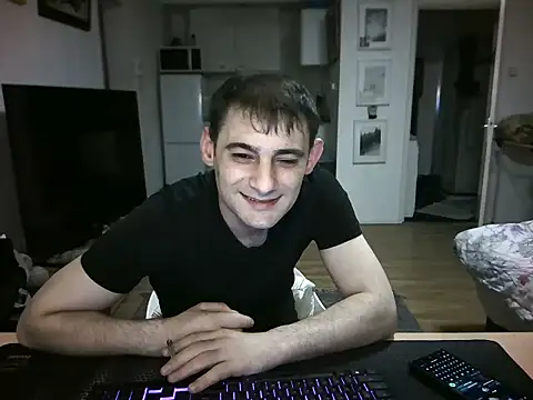 mihaimichael online show from April 11, 11:31 pm