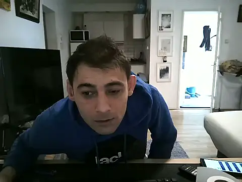 mihaimichael online show from April 13, 8:09 am