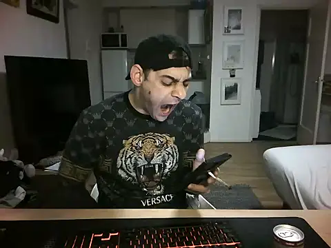 mihaimichael online show from April 13, 8:47 pm