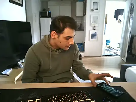 mihaimichael online show from April 17, 2:09 pm