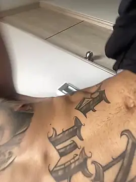 Snapshot of Herem369 chatting on November 3, 3:35 pm Herem369 online show from November 3, 3:35 pm